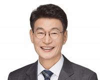 문대림 제22대 국회의원 선거 제주시갑 선거구 예비후보.